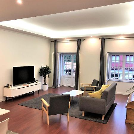 Appartamento Charm City Center Apt 140M2 & Free Parking Braga Esterno foto