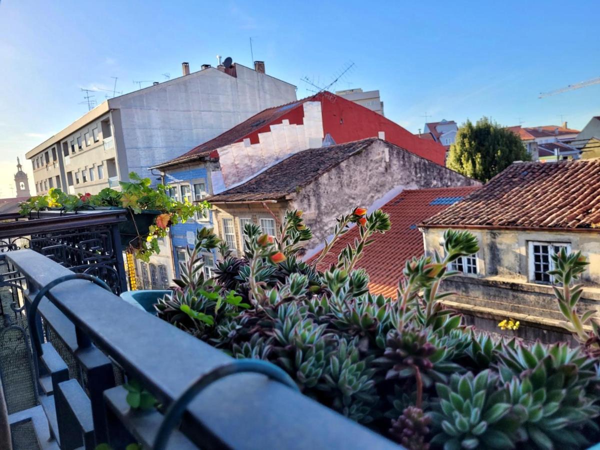 Appartamento Charm City Center Apt 140M2 & Free Parking Braga Esterno foto