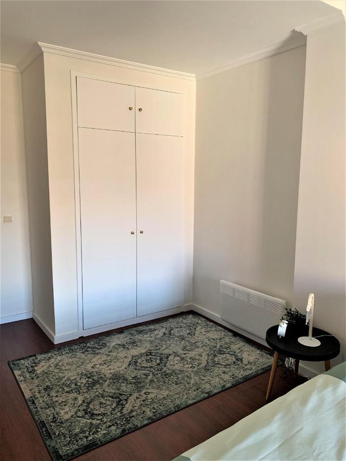 Appartamento Charm City Center Apt 140M2 & Free Parking Braga Esterno foto