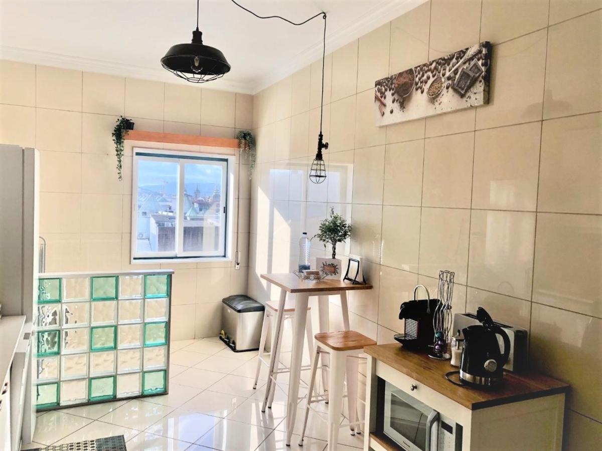 Appartamento Charm City Center Apt 140M2 & Free Parking Braga Esterno foto